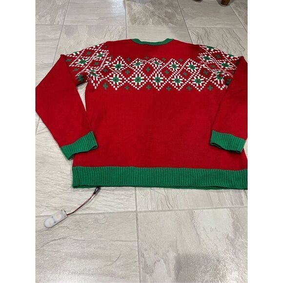 Holiday Time Cow With Light Up Necklace Ugly Christmas Sweater Men’s Medium - Picture 8 of 10